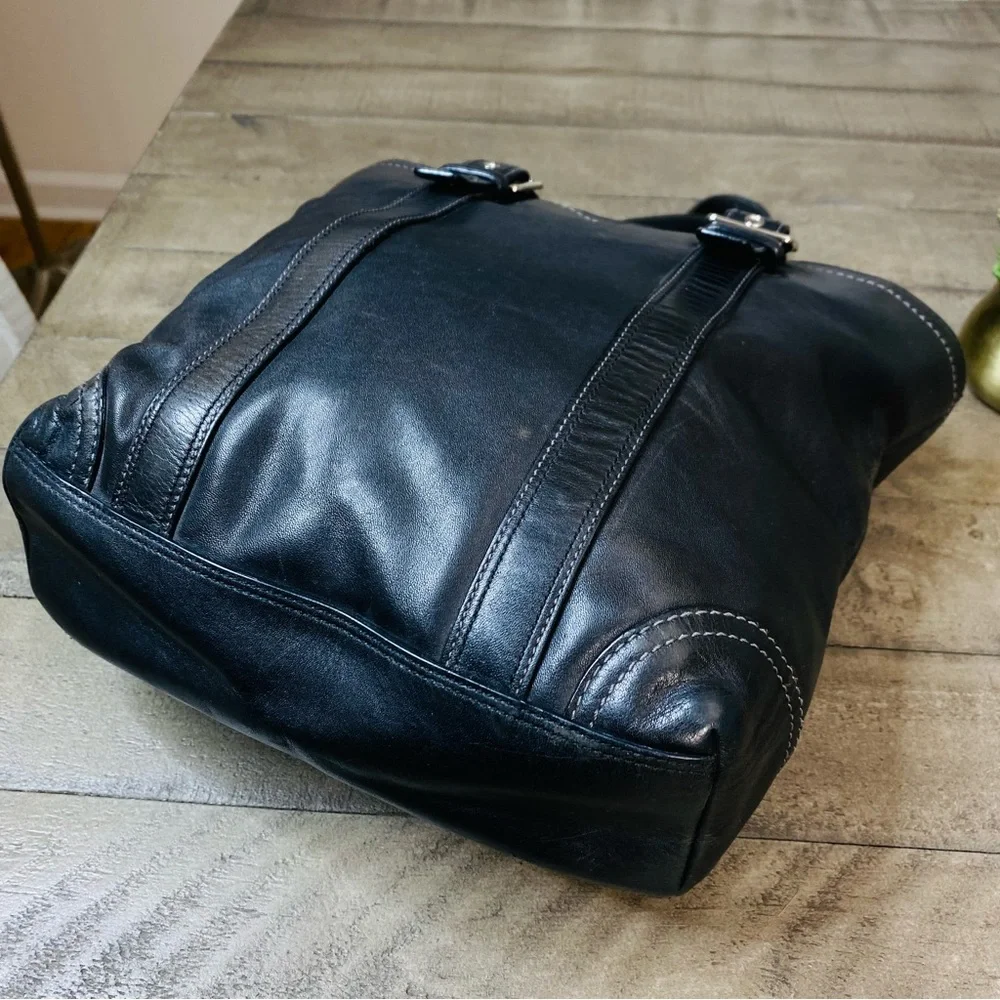 Coach Hampton Vintage Black Smooth Leather Tote Shoulder Bag - Picture 7 of 13